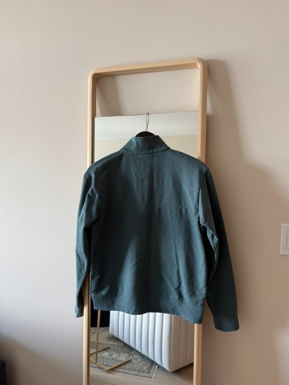 Women's Patagonia 1/2-zip lightweight sweatshirt (size S) - Picture 2 of 2